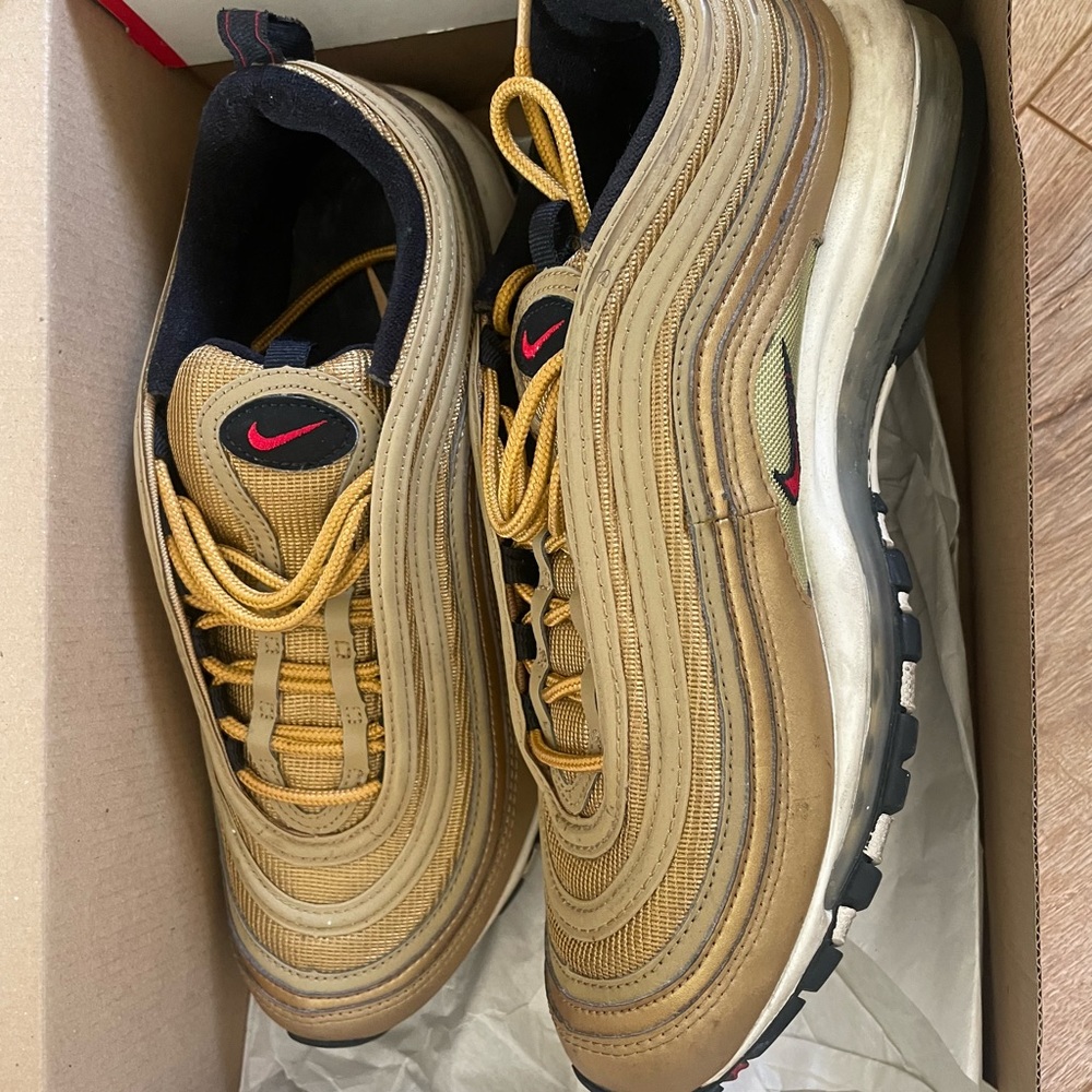 Gold air max 97 - Picture 3 of 4